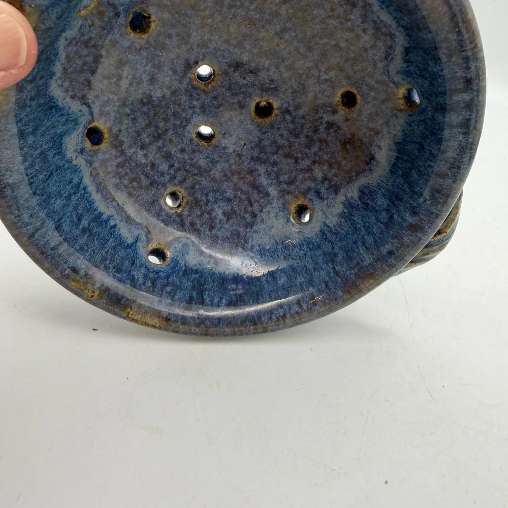 Studio Pottery Blue‎ Stoneware Berry Bowl Colander Jane Berr 2004 Signed